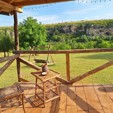 Ecopark Sadzhaka Camping