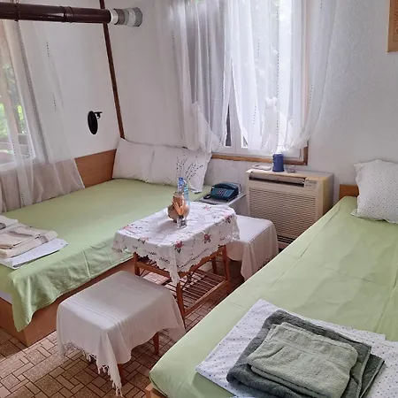 Camping Ecopark Sadzhaka Krasen