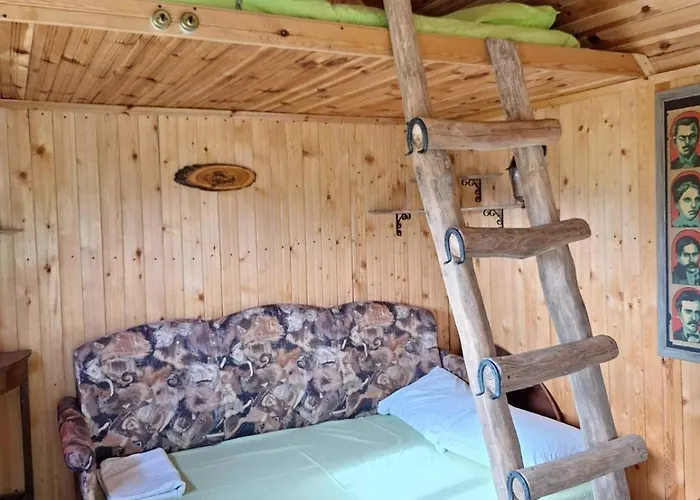 Къмпинг Ecopark Sadzhaka Krasen