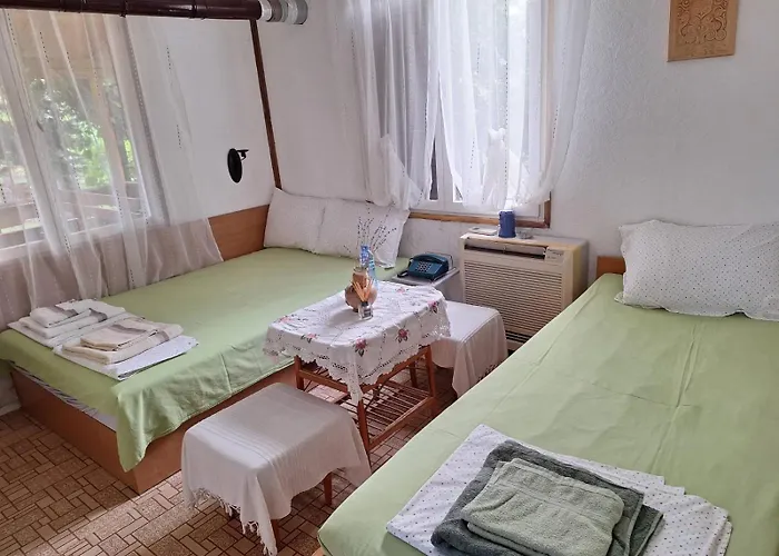 Parque de Campismo Ecopark Sadzhaka Krasen