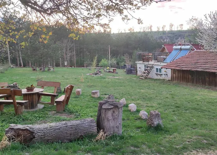 Къмпинг Ecopark Sadzhaka